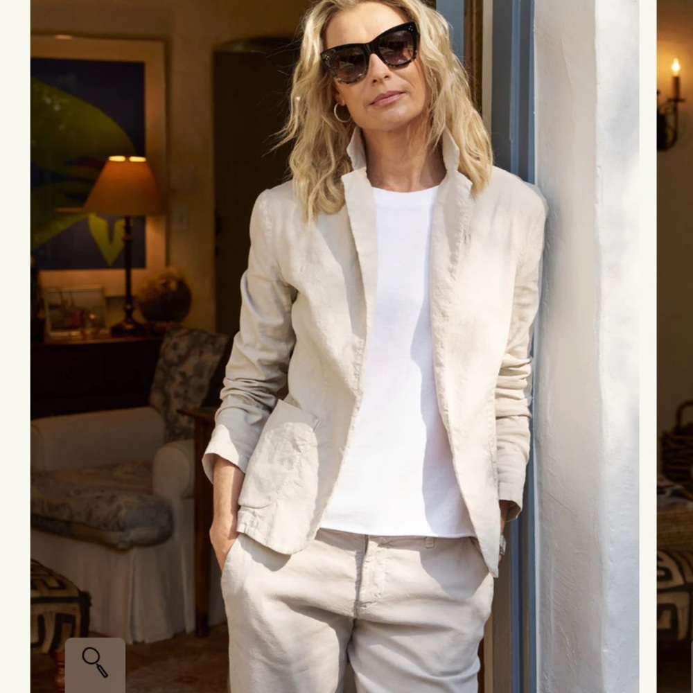 FRANK AND EILEEN Tailored Blazer